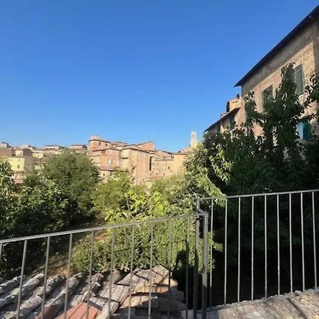 Nyaraló La Terrazza Del Conte Siena
